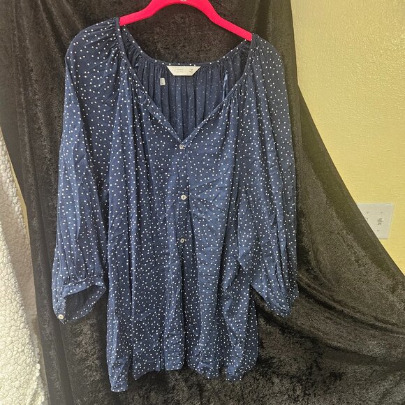 Lauren Conrad 2X Long Sleeve Button Down Navy blouse with polka dots - Picture 1 of 4
